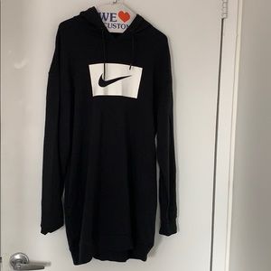 Oversized Nike hoodie